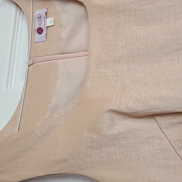 Aldila. Size L. Peach dress. - Picture 3 of 5